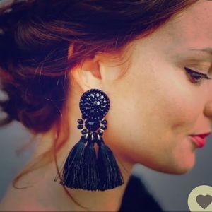 BNWT Black drop statement tassel earrings!